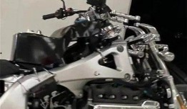 新爆料摩托车视频播放,摩托车极限表演惊险瞬间